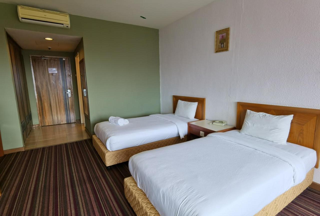 Folkmeldrum Hotel Johor Bahru Eksteriør billede
