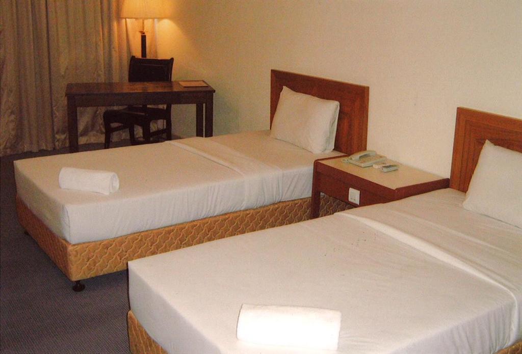 Folkmeldrum Hotel Johor Bahru Eksteriør billede