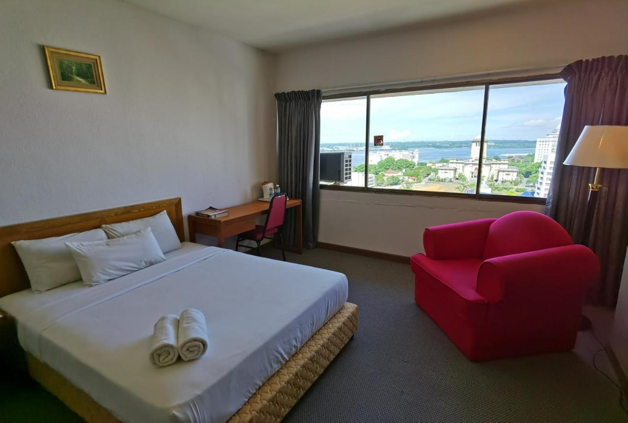 Folkmeldrum Hotel Johor Bahru Eksteriør billede